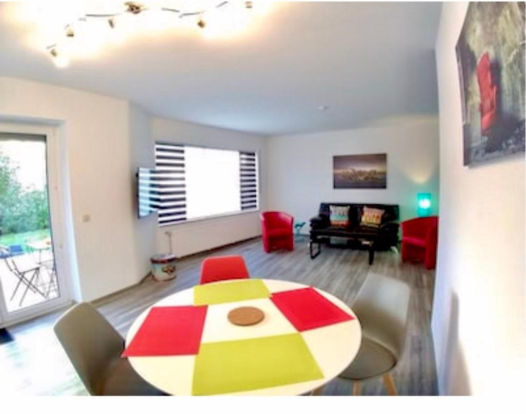 Exklusive Ferienwohnung Mit Terasse Und Garten In Einbeck, Zentrum! Neu!! Exteriér fotografie